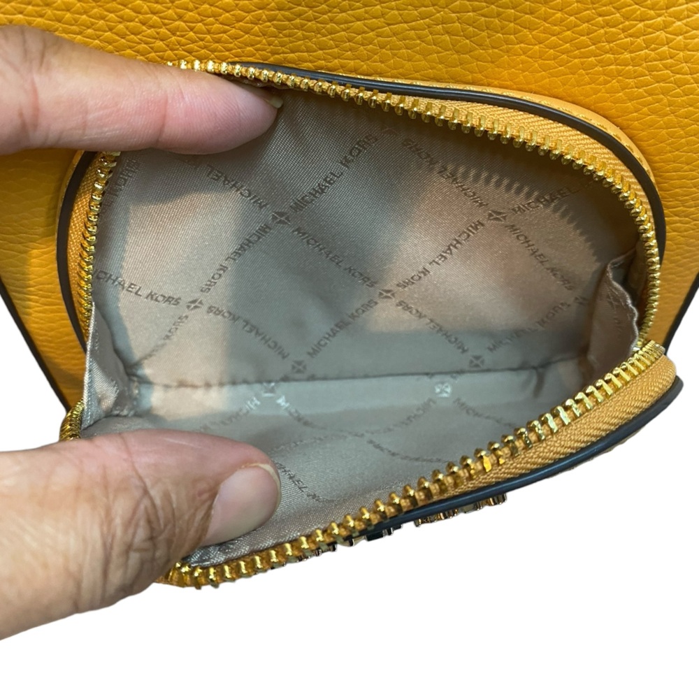 NWT Michael Kors Jaycee Backpack - Picture 3 of 4